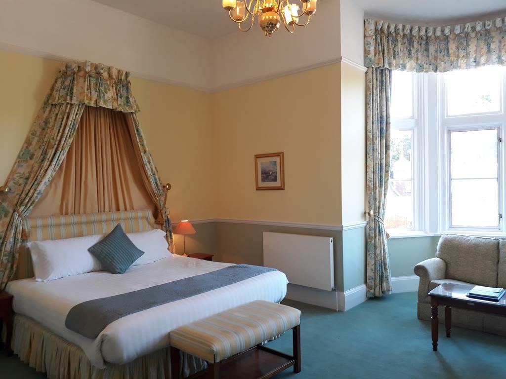 Lynford Hall Hotel Mundford Extérieur photo
