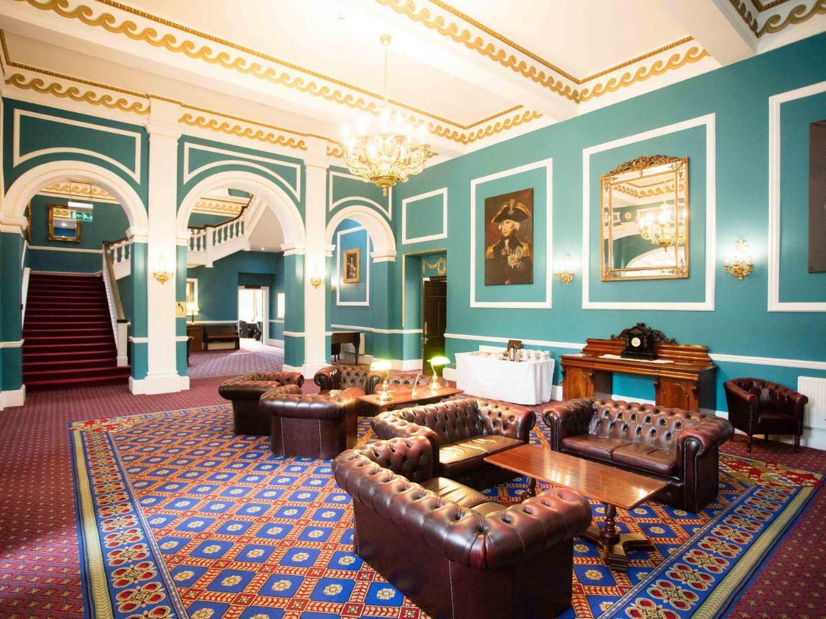 Lynford Hall Hotel Mundford Extérieur photo